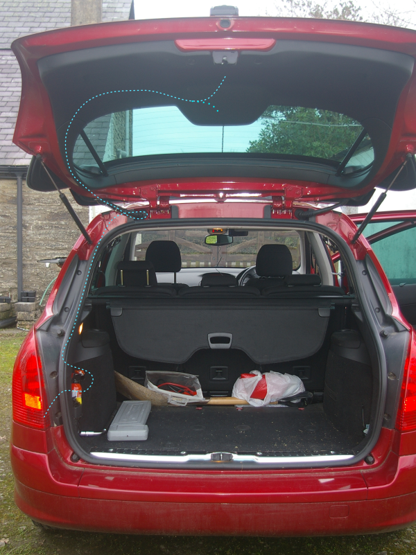 Image 1 - Fitting a Peugeot 308SW reversing camera